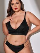 Damen Dessous Set aus Bralettes BH und Slip / Größen 48-52 / *NEU* in 45768