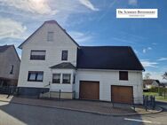 Solides Einfamilienhaus mit großem Grundstück (separater Bauplatz) in zentraler Lage von Malberg! - Malberg (Landkreis Altenkirchen (Westerwald))