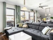 Wohnen mit Stil und Komfort: Großzügige 3-Zimmer-Wohnung mit Balkon, Tiefgarage und EBK in Top-Lage - Raubling