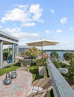 Ein echtes Unikat - Penthouse mit Wannseeblick und privatem Parkzugang - Berlin