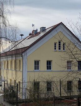 ? HIGHLIGHT: Historisches Schulhaus als renditestarke MFH-Kapitalanlage mit Entwicklungspotential - Mindelheim