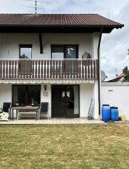Doppelhaushälfte in Boos mit Garten und Garage - Boos (Bayern)