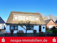 Beliebte Lage am Eiderdeich! Klassisches Einfamilienhaus mit Garage und PKW-Stellplatz - Tönning