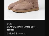 UGG CLASSIC MINI II. Neu ovp ungetragen Caribou flache boots Damen stiefel - Krefeld