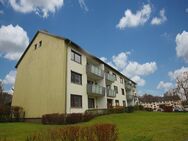 Käufer provisionsfrei. St. Magnus: 3-Zimmer-Wohnung mit Loggia - Bremen