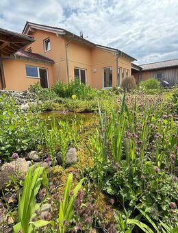 attraktives Wohn- und Gewerbeobjekt mit Bergblick und großzügigem Grundstück - Schonstett