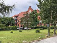 Tolle Dachgeschosswohnung mit Balkon und PKW Stellplatz für Anleger und Eigennutzer. - Zerbst (Anhalt)