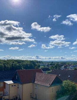 Traumhafte Eigentumswohnung mit überdachten Balkon mit Blick über Oppenheim - Oppenheim