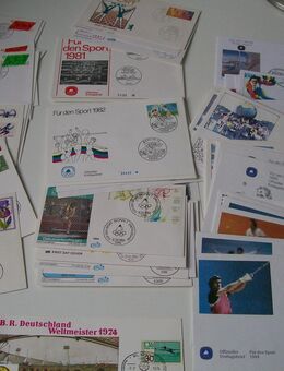 Sport Briefmarken, Bund, Berlin, 68 Sportbelege im Album - Erftstadt