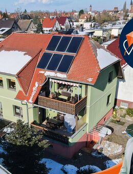 Zweifamilienhaus mit zwei Wohneinheiten und attraktivem Grundstück! - Burg (Sachsen-Anhalt)