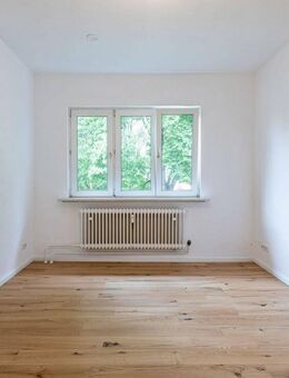Bezugsfrei! Erstbezug nach Renovierung! - Berlin