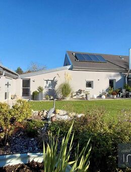 Exklusives Landhaus auf parkähnlichem Grundstück - Rain (Regierungsbezirk Schwaben)