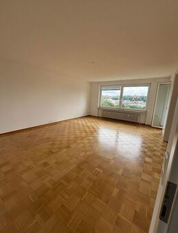 renovierte 3-Zimmer-Wohnung in Jürgensby mit Hafenblick - Flensburg