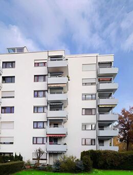 Helle 3 Zimmer-Wohnung mit Balkon, Aufzug und Stellplatz in Neckarrems - Remseck (Neckar)