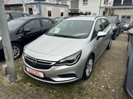 Opel Astra ST 1.6 Diesel Business Navi - Bad Krozingen