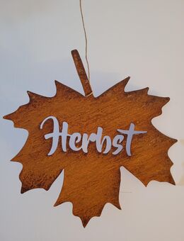 Ahornblatt mit Schrifzug "Herbst" zum Hängen Edelrost - Kraftisried
