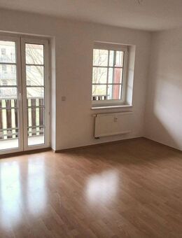***1 Monat Kaltmietfrei*** Geräumige 3-Zimmer-Wohnung in Dessau-Roßlau mit Balkon - Dessau-Roßlau