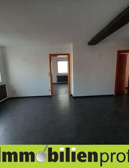 52171 - Hammerbad und 2-Zimmer - Wohnung in Rehau - Rehau