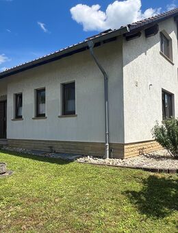 TOP-GELEGENHEIT! Einfamilienhaus mit schönem Weitblick in ruhiger Lage von Obermoschel zu verkaufen - Obermoschel