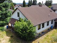 Einfamilienhaus mit großem Grundstück (722m²) und Ausbaupotential in Möhrendorf (Kleinseebach) - Erlangen