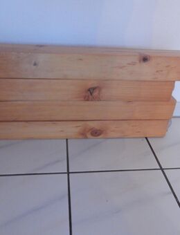 Tisch aus Vollholz - Obermichelbach