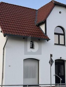 CHARMANTES HAUS MIT HERZSTÜCKPOTENTIAL - Marnitz