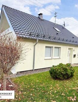 Modernisiertes Einfamilienhaus mit Kamin, Garten und Garage in ruhiger Wohnlage von Alsdorf! - Alsdorf (Landkreis Altenkirchen (Westerwald))