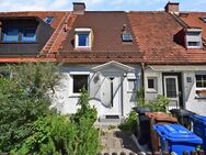 AIGNER - Ein Zuhause mit Geschichte und Zukunft: Rohdiamant in der Maikäfersiedlung - München