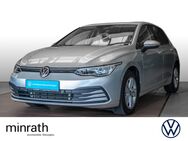 VW Golf, 2.0 TDI VIII Life FLA KlimaA, Jahr 2020 - Moers