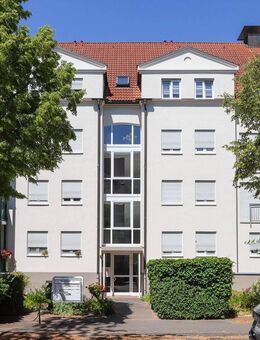 +++ Charmante 3-Zimmer-Wohnung im Lindenpark mit Balkon und Tiefgaragenstellplatz +++ - Dresden