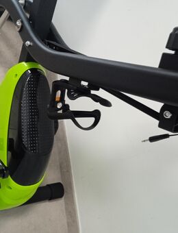 Heimtrainer -Fahrrad Pro mit Expander Bänder - Ahlen Zentrum