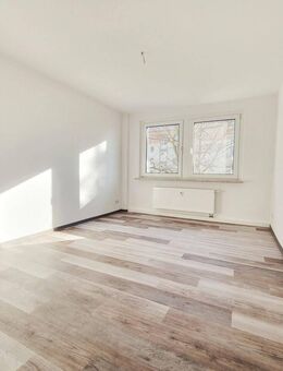 Schöne 4-Zimmer-Wohnung mit Balkon in Altdöbern - Altdöbern