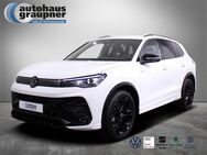 VW Tiguan, 2.0 TDI R-Line, Jahr 2024 - Brandis