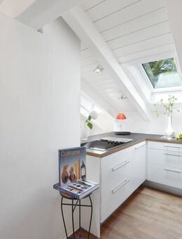 Einzigartig - Sonnige Dachgeschoss-Maisonette mit 180 Grad Seeblick - Gmund (Tegernsee)