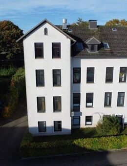 Zentral gelegenes Stadthaus mit viel Platz - wohnen, arbeiten und leben - frei zum Entfalten und Gestalten - Schleswig