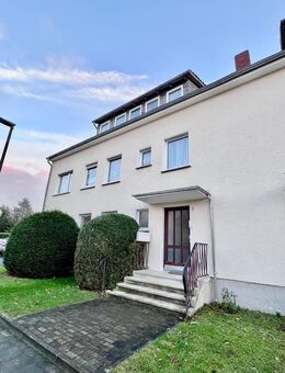 Sonniger Blick in grüne Gärten - mit der kleinen Familie - Paderborn