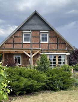 Gemütliches Zuhause mit Garten - Nienburg (Saale)