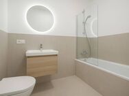 *Sanierte 2-Zimmerwohnung in München-Forstenried - Balkon, U-Bahn-Nähe, Küche inklusive* - München