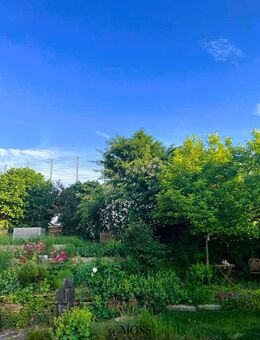 Platz für die ganze Familie: Modernisiertes Haus mit großem Garten & Einliegerwohnung in Bissingen! - Bietigheim-Bissingen
