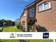 GEPFLEGTE DOPPELHAUSHÄLFTE MIT SAUNA UND GARTEN - FERIENIDYLLE NAHE DER NORDSEE. - Dornum