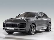 Porsche Cayenne, E-Hybrid Coupe 14-Wege Sitze Massage, Jahr 2021 - Stuttgart