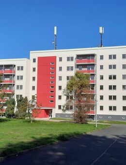 3- Raumwohnug mit Balkon und Aufzug und Stellplatz - Freiberg