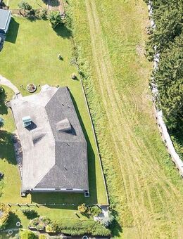 ALLES außer GEWÖHNLICH ! ebenerdiger Bungalow mit Ausbaupotential für INDIVIDUALISTEN - von Privat - Burgthann