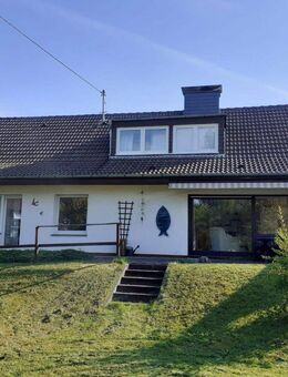 Einfamilienhaus mit schönem Garten in Engelskirchen Loope zu vermieten - Engelskirchen