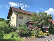 2-Familienhaus in schönem Gartengrundstück mit Baumbestand. - Singen (Hohentwiel)