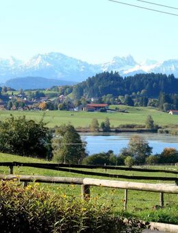 Zweifamilienhaus in traumhafter, exponierter Lage mit großem Grundstück! - Burggen