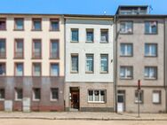 Investment: Gepflegtes Mehrfamilienhaus mit fünf Wohneinheiten in Krefeld-Cracau - Krefeld