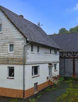 Viel Platz, viele Möglichkeiten, günstiger Preis - Resthof mit großem Grundstück in ruhiger Lage - Sontra