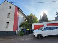 Kapitalanleger aufgepasst!! Voll vermietetes gepflegtes Mehrfamilienhaus mit 3 Garagen in Völklingen zu verkaufen - Völklingen