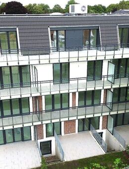 Einzigartig ! Feine kleine Dachgeschosswohnung | Energieeffizienz A+ - Elmshorn